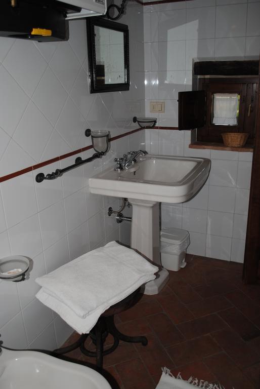 Hostal La Moiana San Quirico dʼOrcia Exterior foto